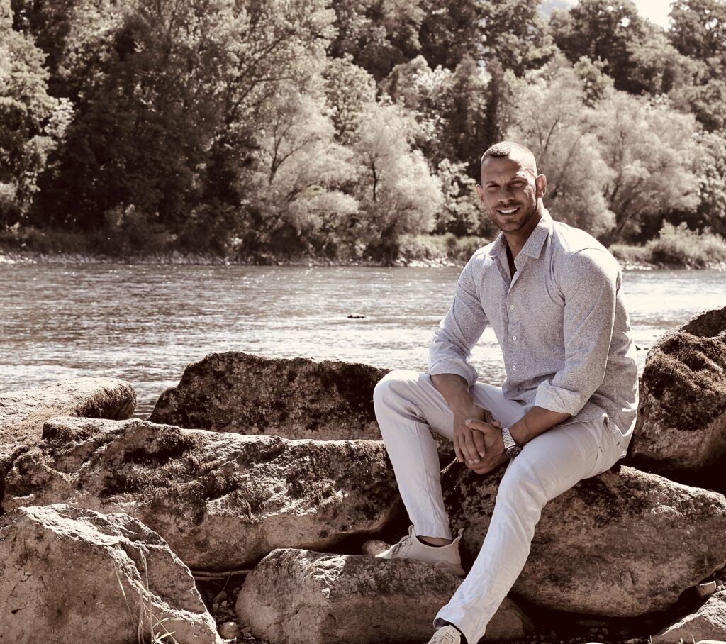 Callboy Escort Begleitung in Zürich