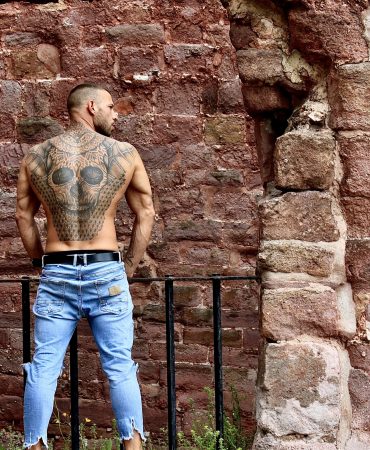 callboy escort dienstleitung