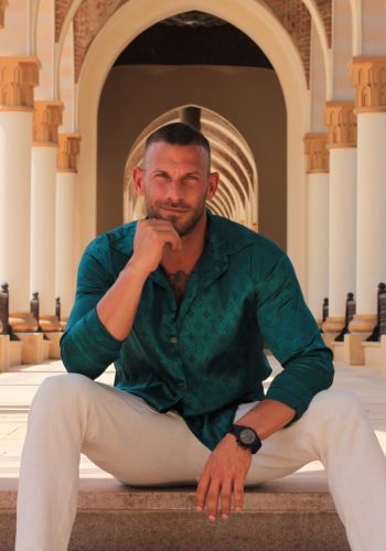 Stilvolle Callboy Escort Begleitung